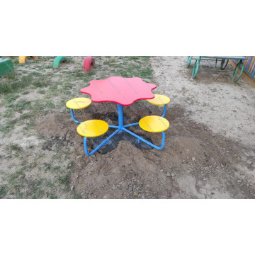 Столик для детского сада Семицветик