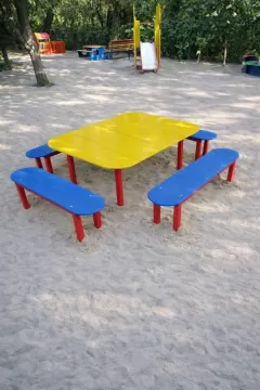 Стол со скамейками Игруля Стол со скамейками Игруля