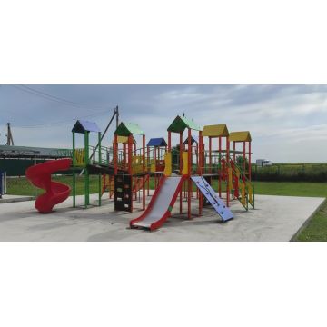 ДИК Городок № 2 с винтовой горкой