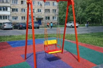 Качели Одноместные ⌀32 Стандарт на цепях