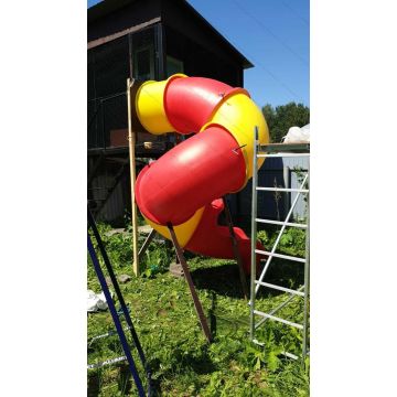 Горка-тоннель с оборотом 270 градусов с высоты 1,5-2,0 м Горка-тоннель с оборотом 270 градусов с высоты 1,5-2,0 м