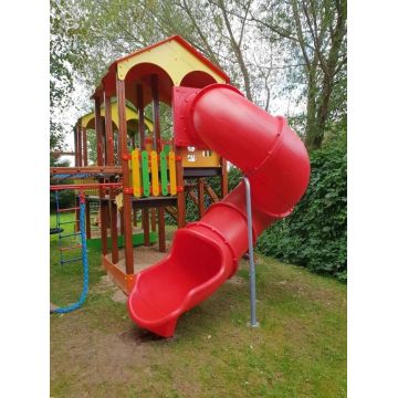 Горка-тоннель с оборотом 270 градусов с высоты 1,5-2,0 м Горка-тоннель с оборотом 270 градусов с высоты 1,5-2,0 м