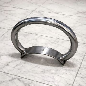 Ручка из нержавеющей стали для качалки-балансира под бревно диаметром 180 мм Ручка из нержавеющей стали для качалки-балансира под бревно диаметром 180 мм