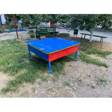 Песочница-столик