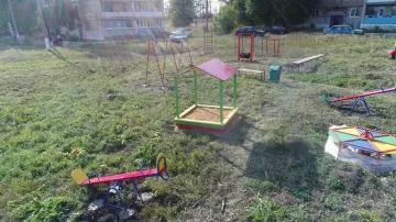 Песочница с навесом