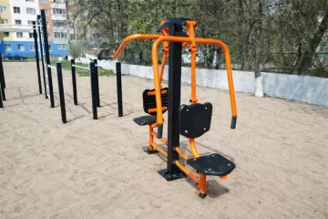 Тренажер уличный Жим от груди + верхняя тяга КВ
