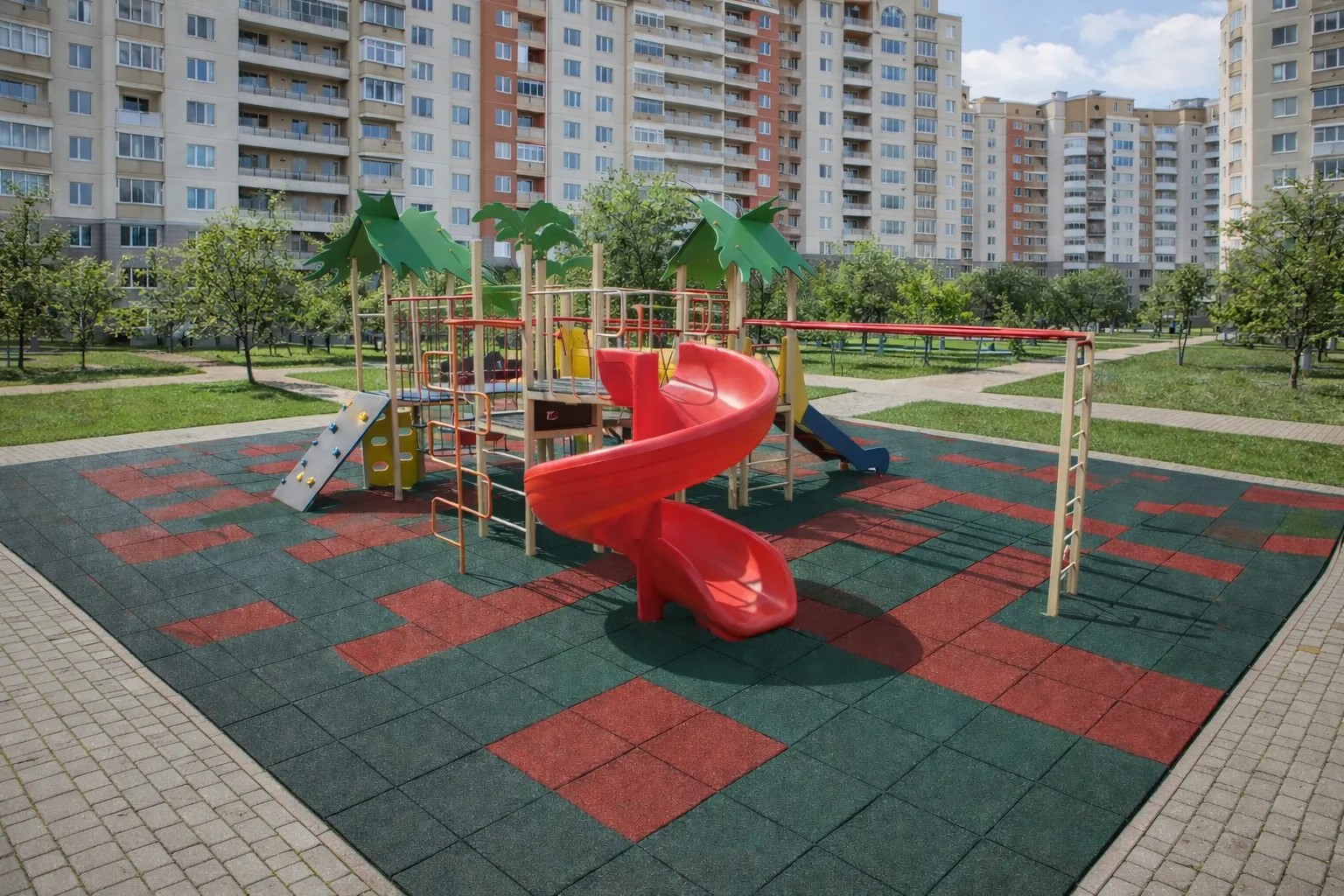 Компактный игровой комплекс